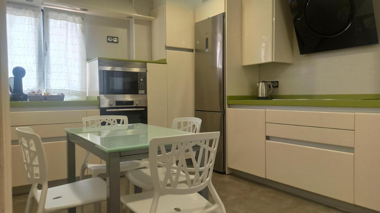 Ohana, Apartamento-Parking Privado Gratis-Centrico-Wifi-Ascensor-Sin Cuestas-82M2 Bermeo Exterior photo